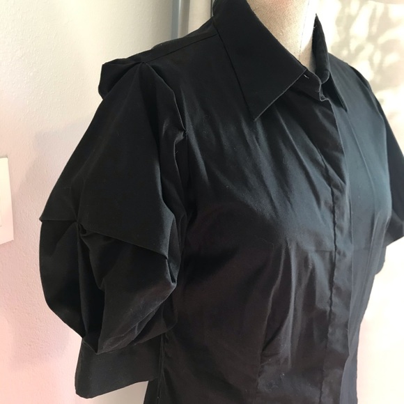 Robbi and Nikki black shirt w puff short sleeves - Picture 5 of 16